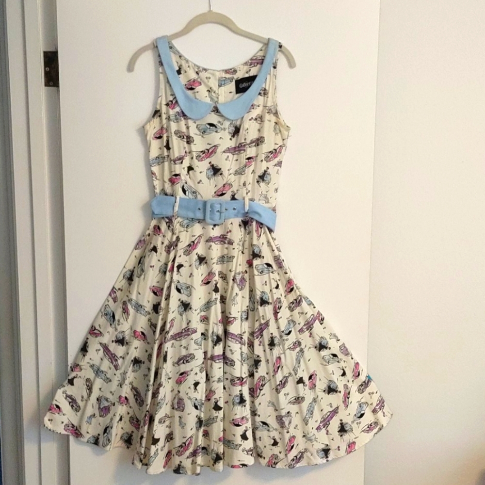 Collectif brand size S Classic Car print Pastels